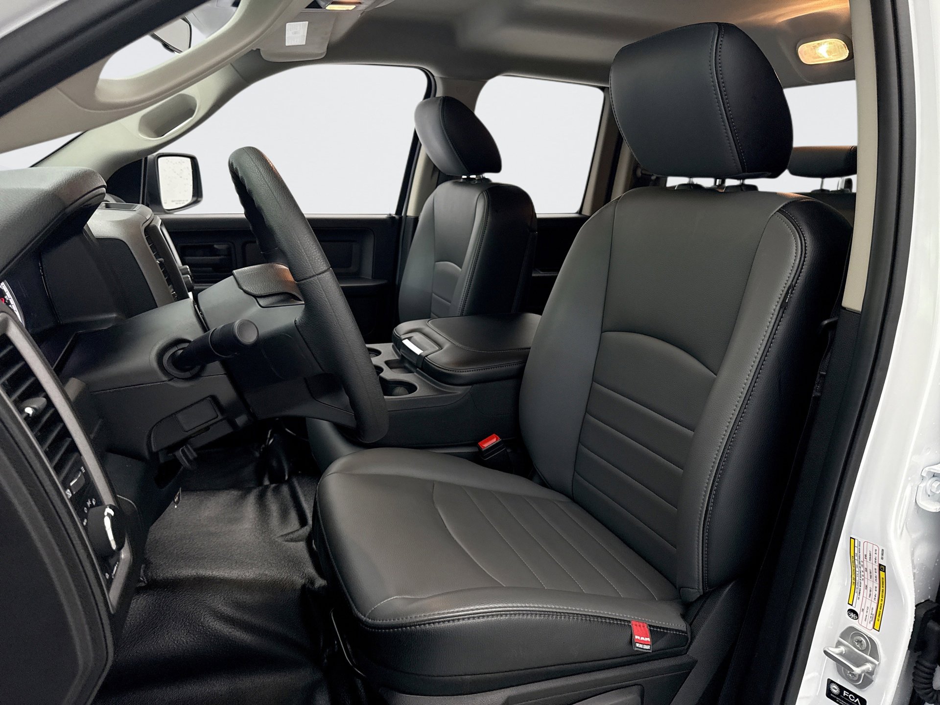 Used 2024 RAM 1500 Tradesman image 11