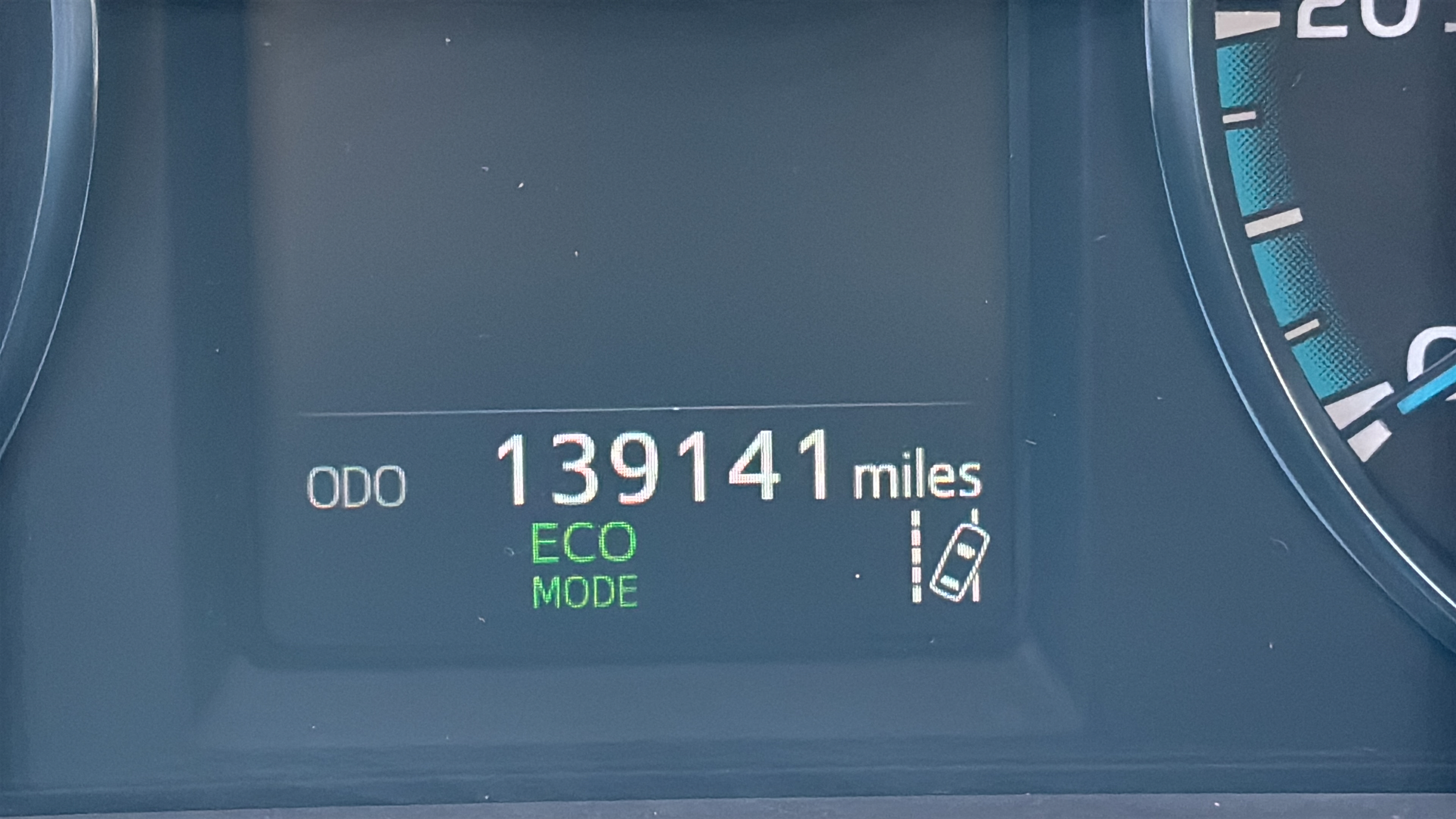 Used 2017 Toyota RAV4 XLE AWD/4WD image 22