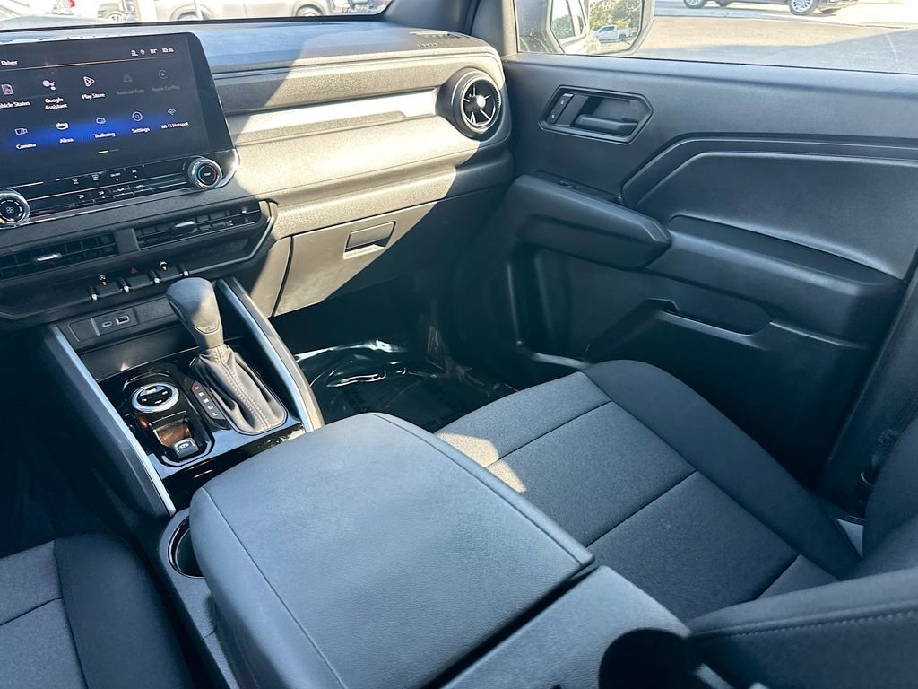 Certified 2025 Chevrolet Colorado W/T w/ WT Custom Package image 22