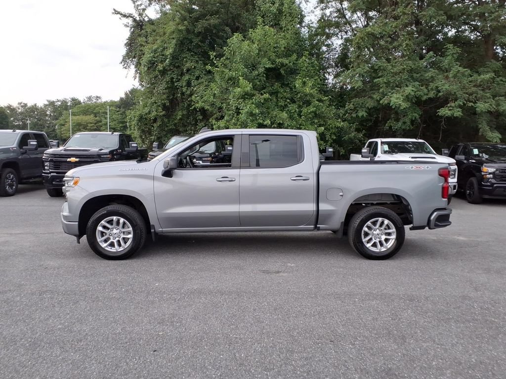 Certified 2024 Chevrolet Silverado 1500 RST AWD/4WD image 5