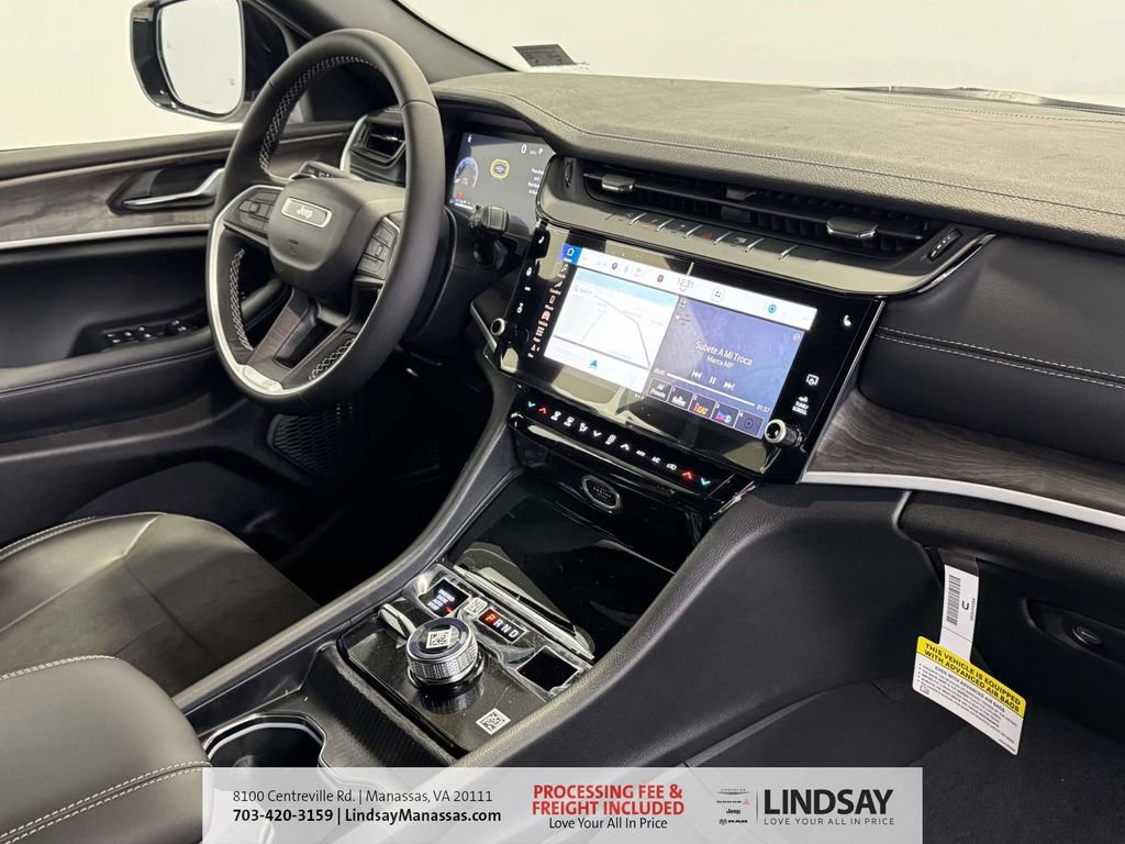New 2026 Jeep Grand Cherokee Altitude AWD/4WD image 11