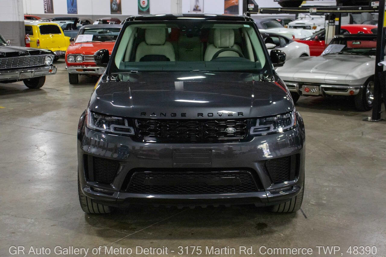 Used 2022 Land Rover Range Rover Sport HST image 11