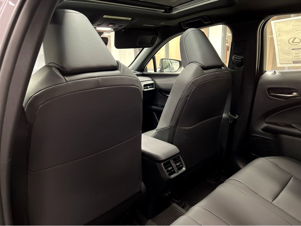New 2026 Lexus UX 300h AWD image 19