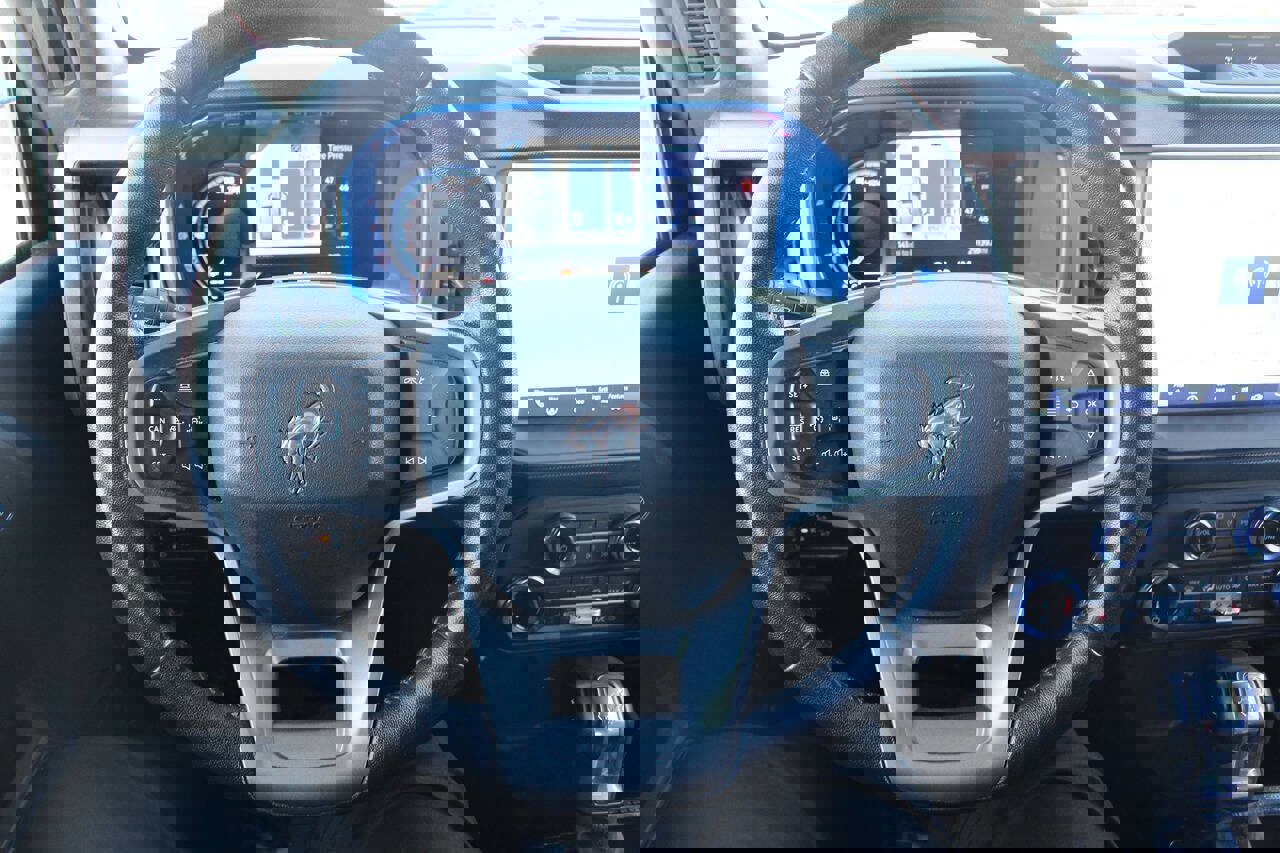 Used 2022 Ford Bronco Outer Banks w/ Sasquatch Package image 9