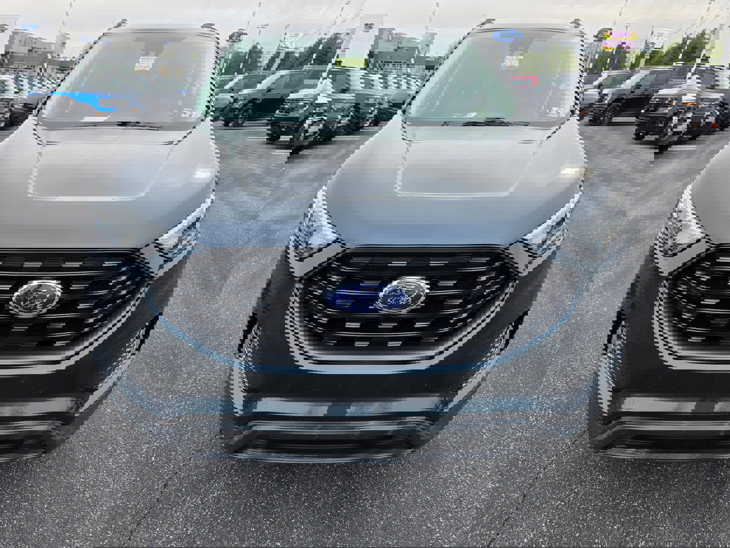 Used 2023 Ford Edge SEL w/ Sport Appearance Package image 8