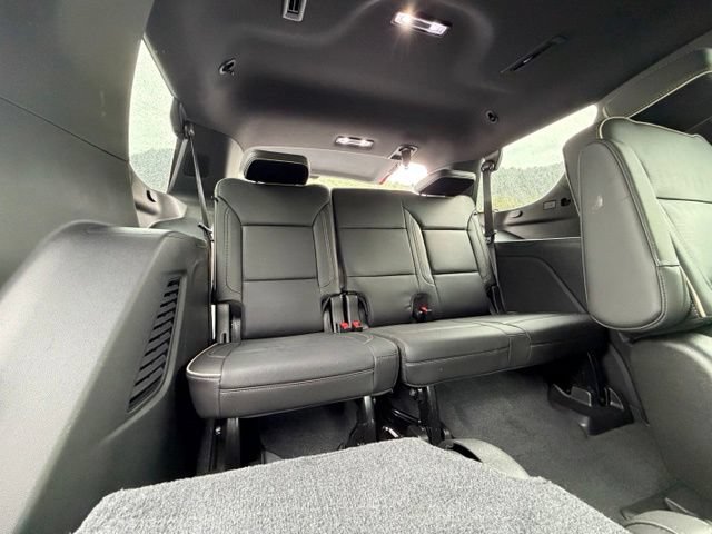 Used 2021 Chevrolet Tahoe Premier w/ Premium Package AWD/4WD image 26