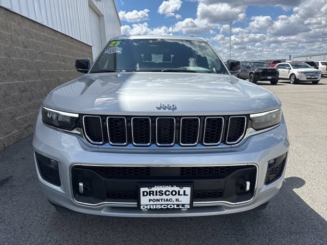 Used 2025 Jeep Grand Cherokee L Overland w/ Luxury Tech Group IV AWD/4WD image 3