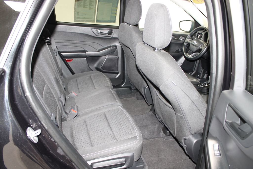 Used 2025 Ford Escape Active image 27