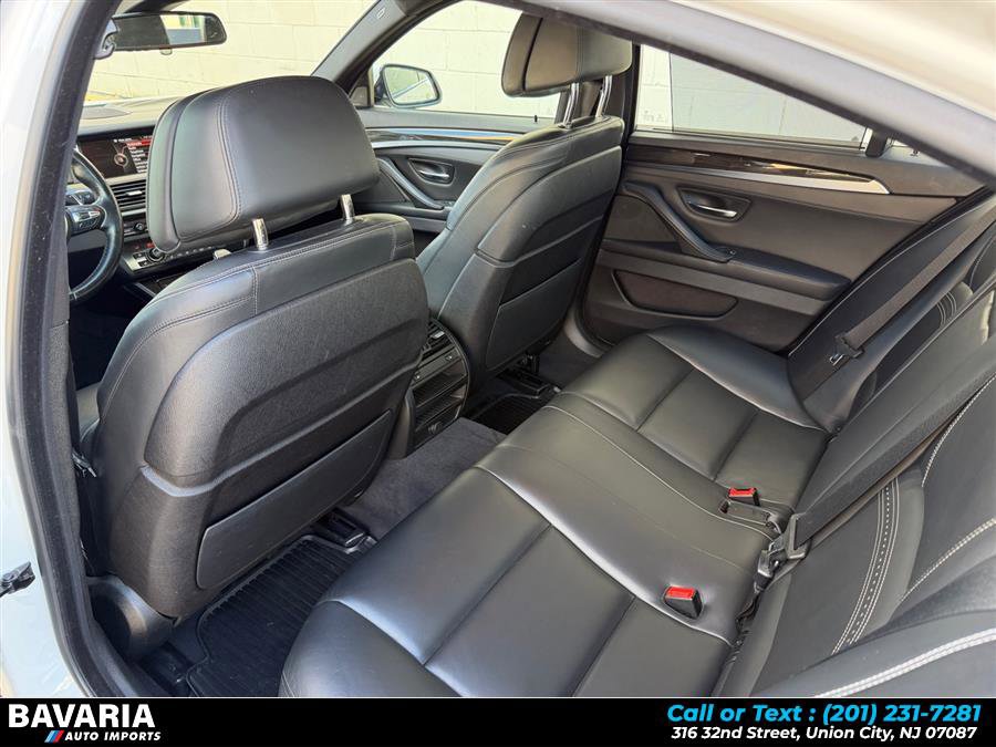 Used 2016 BMW 550i xDrive Sedan AWD/4WD image 23