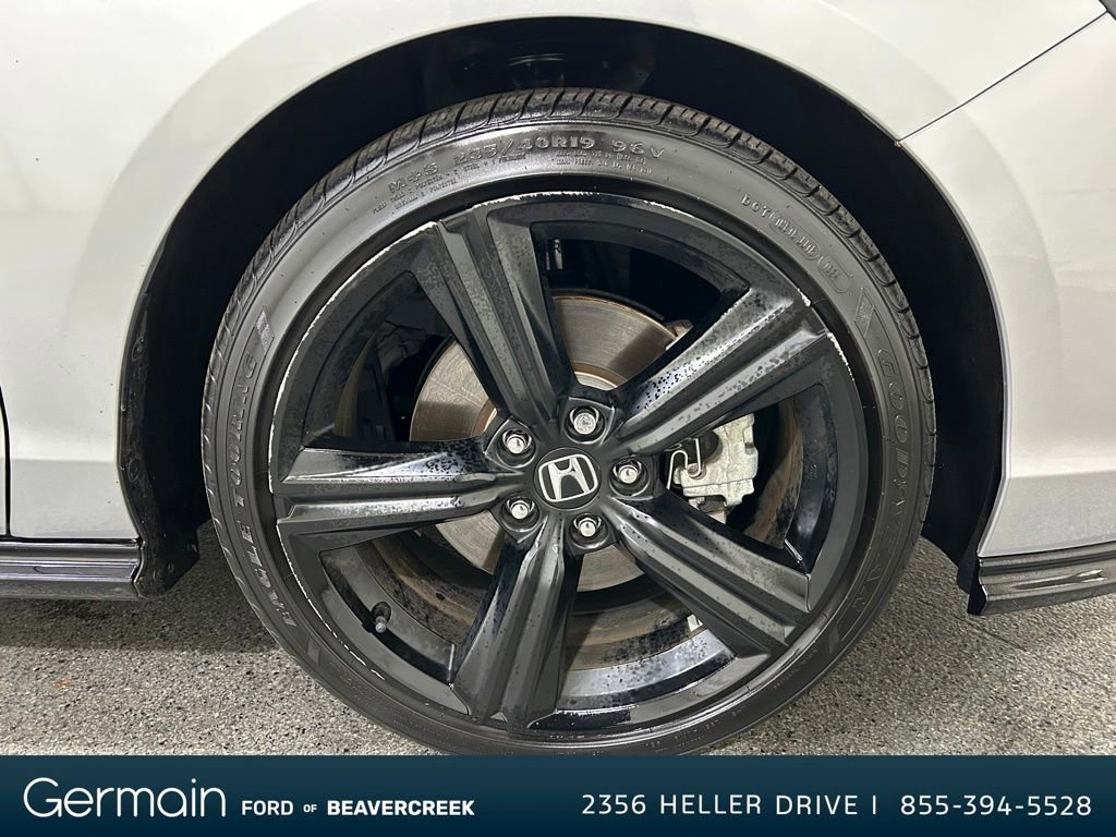 Used 2024 Honda Accord Sport image 11