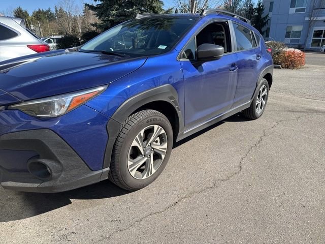 Used 2024 Subaru Crosstrek 2.0i Premium image 3