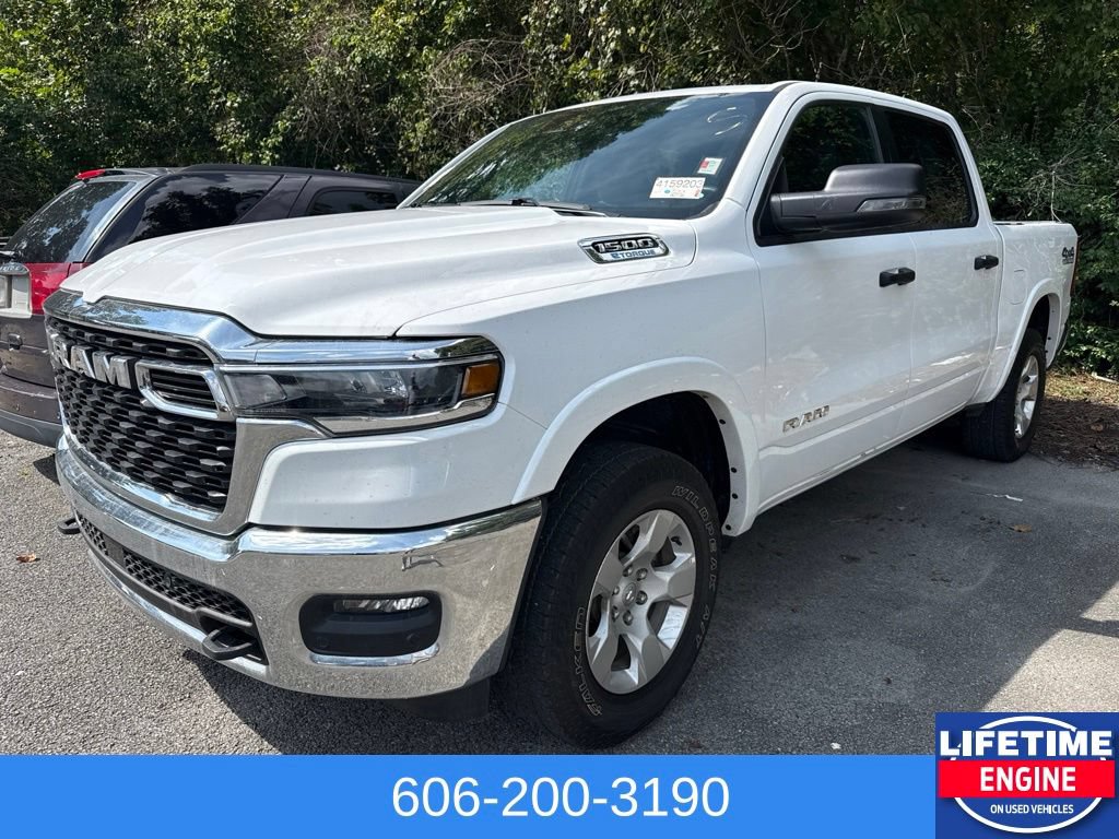 Used 2025 RAM 1500 Big Horn AWD/4WD image 1