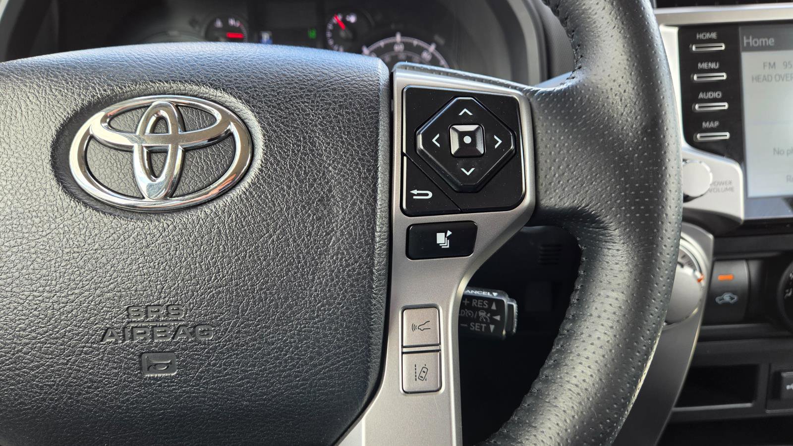 Used 2024 Toyota 4Runner SR5 image 28