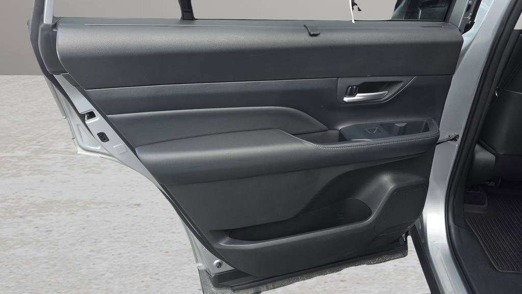 Used 2024 Toyota Grand Highlander XLE image 14