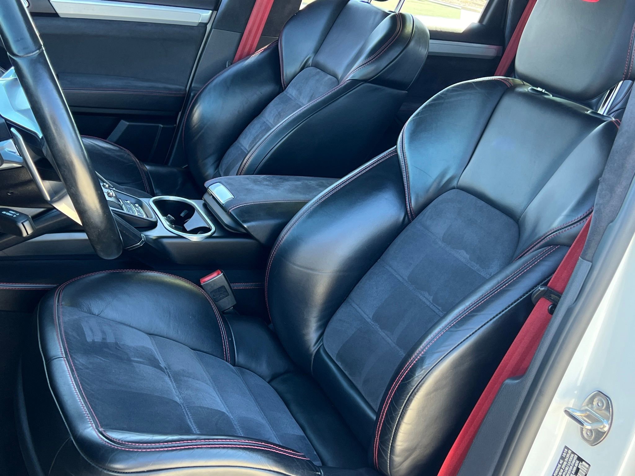 Used 2017 Porsche Cayenne GTS image 4