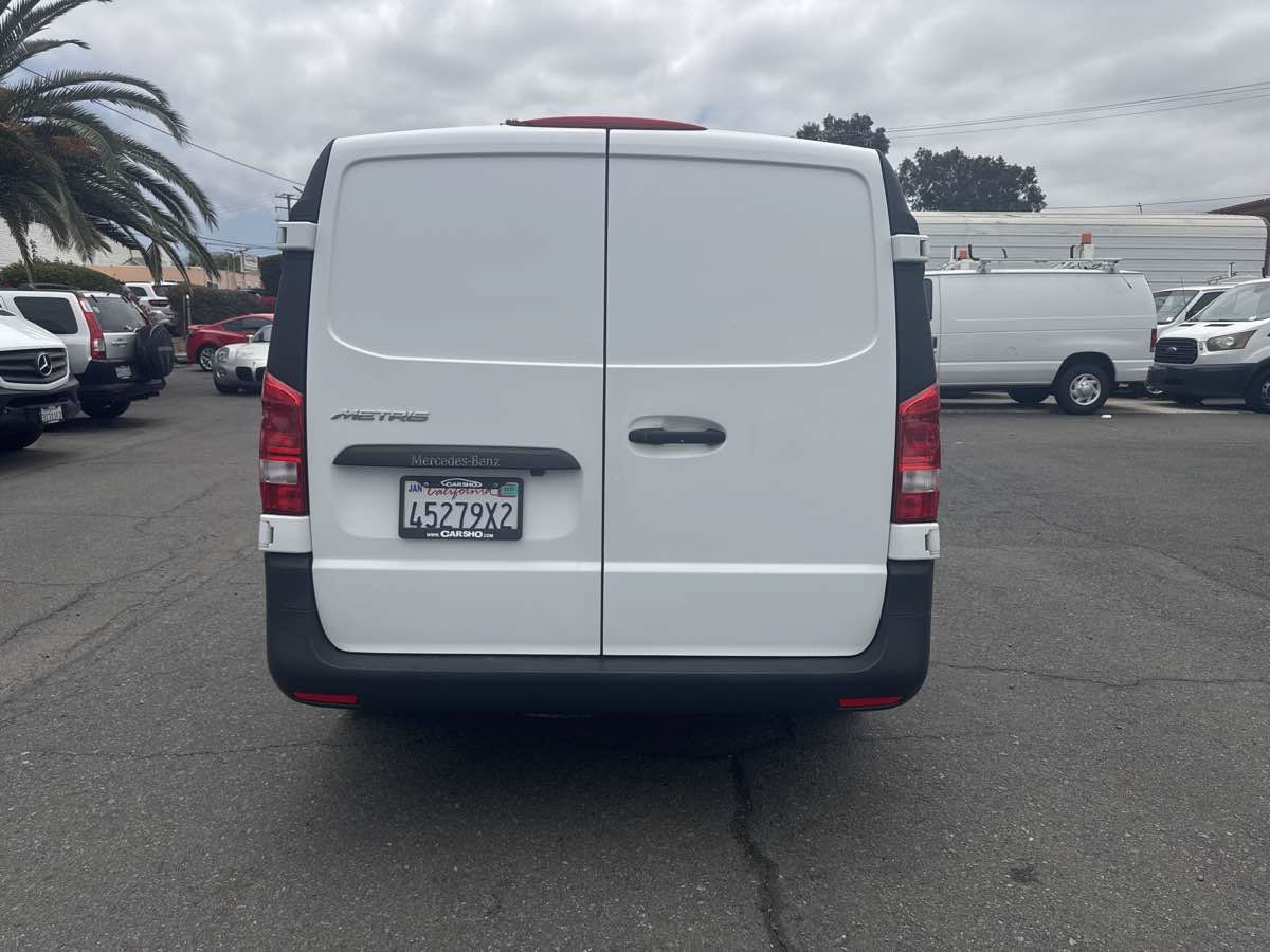 Used 2020 Mercedes-Benz Metris image 6