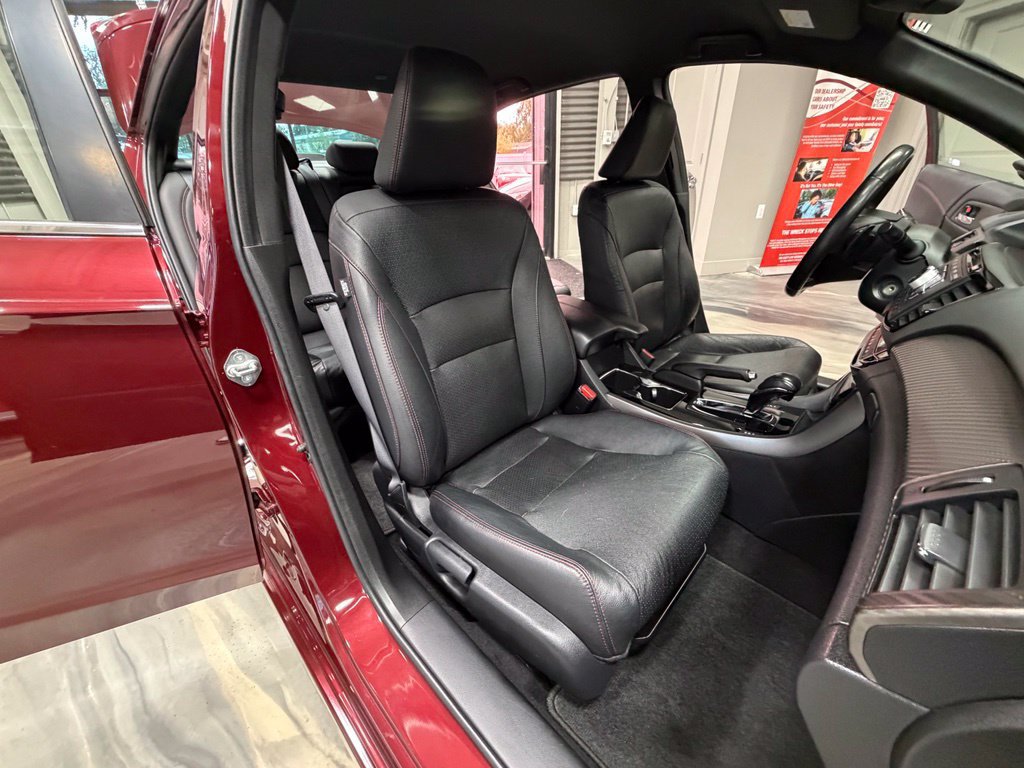 Used 2017 Honda Accord Sport Special Edition image 4