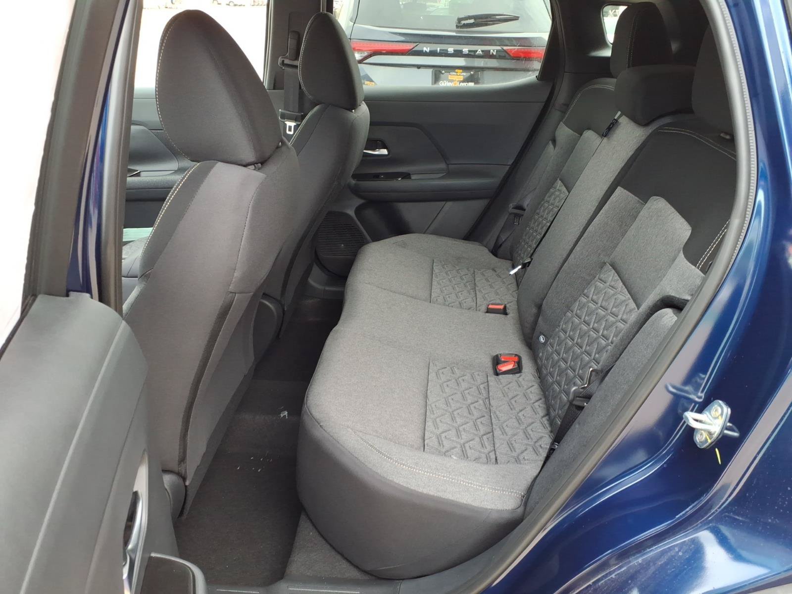 New 2027 Nissan Kicks SV AWD/4WD image 6