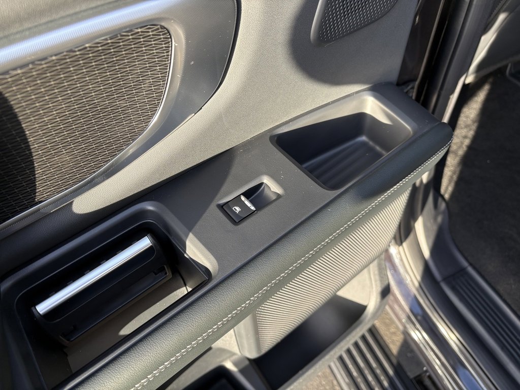 New 2026 Ford Expedition Platinum w/ Stealth Performance Package image 34