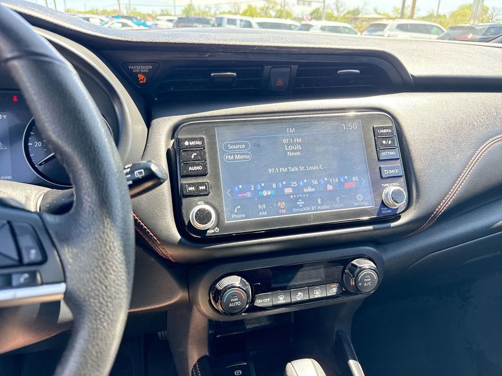 Used 2023 Nissan Kicks SR w/ Interior Electronics Package FWD image 16