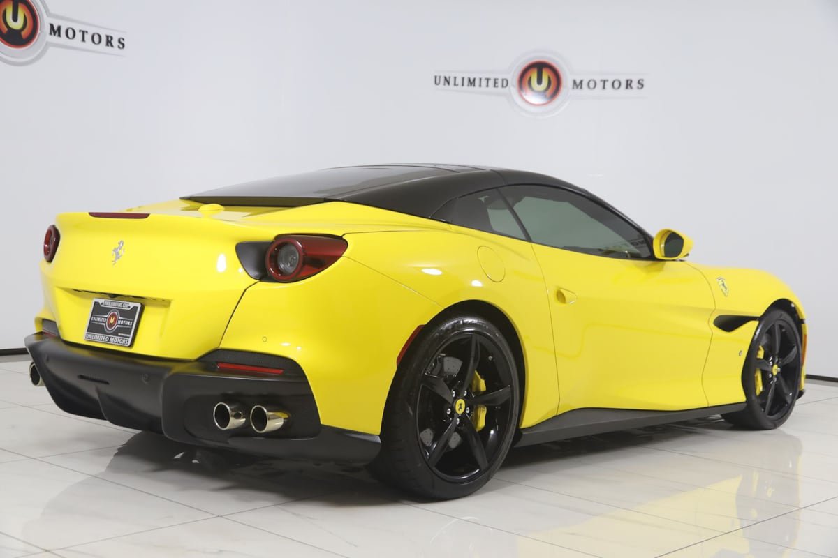 Used 2022 Ferrari Portofino M RWD image 3