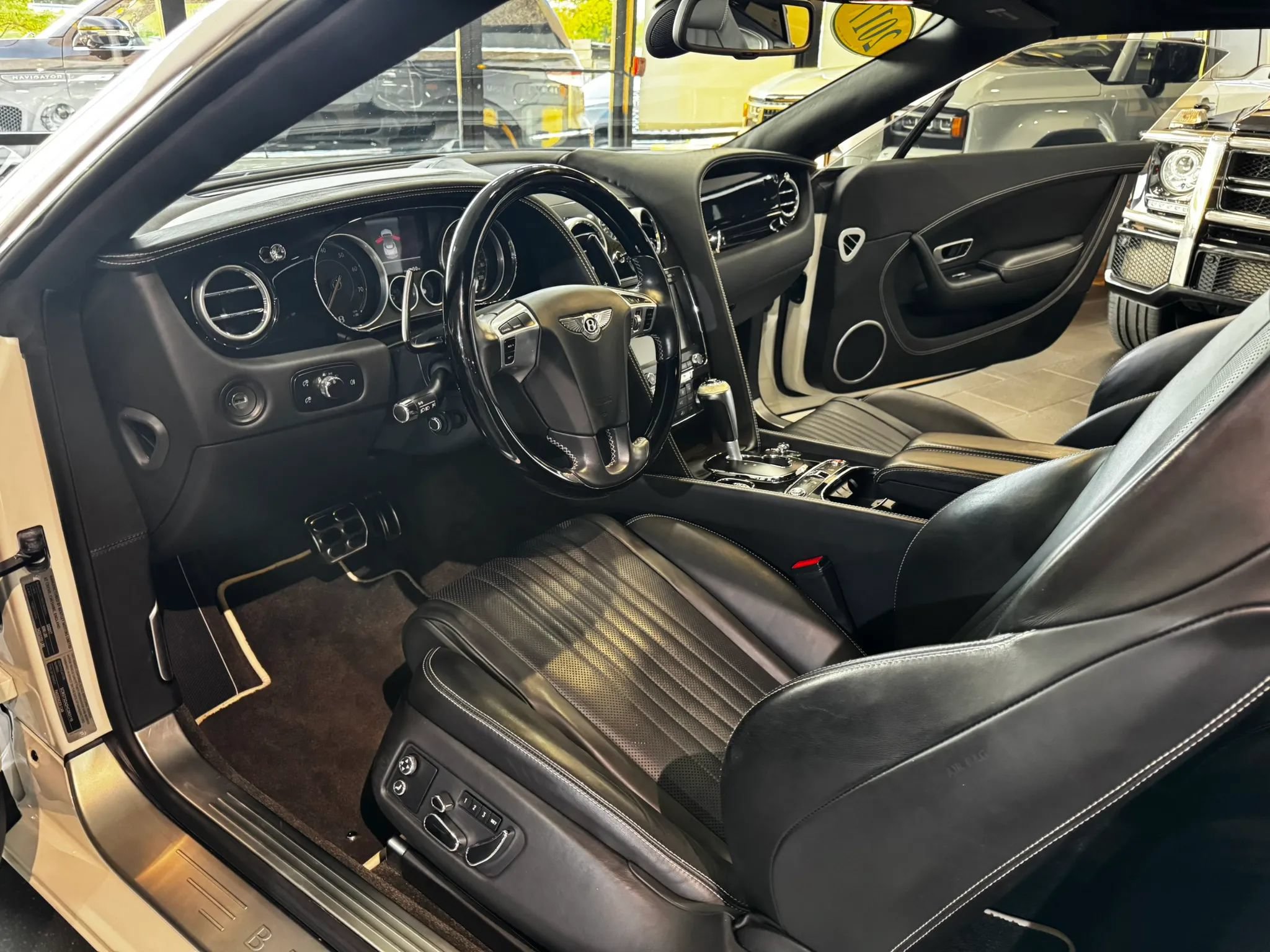 Used 2017 Bentley Continental GT AWD/4WD image 10