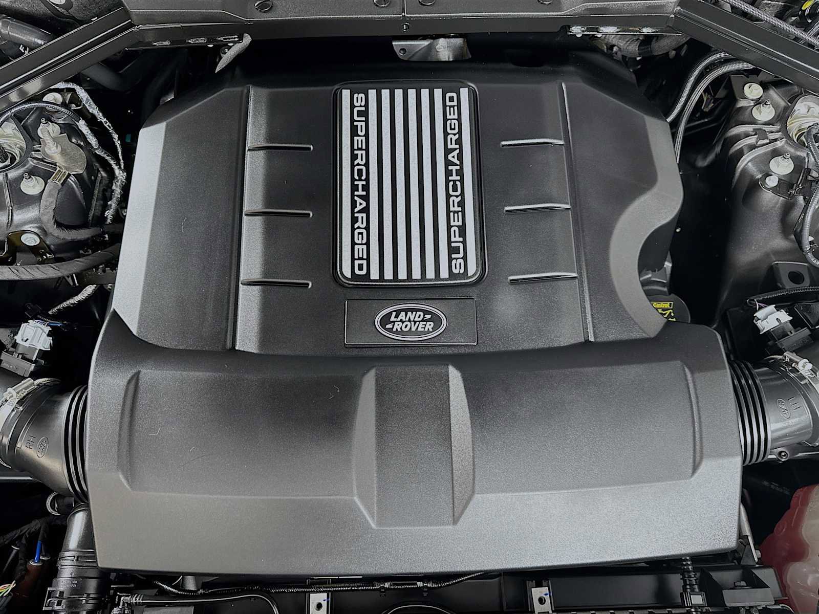 Used 2024 Land Rover Defender 90 Carpathian Edition image 30
