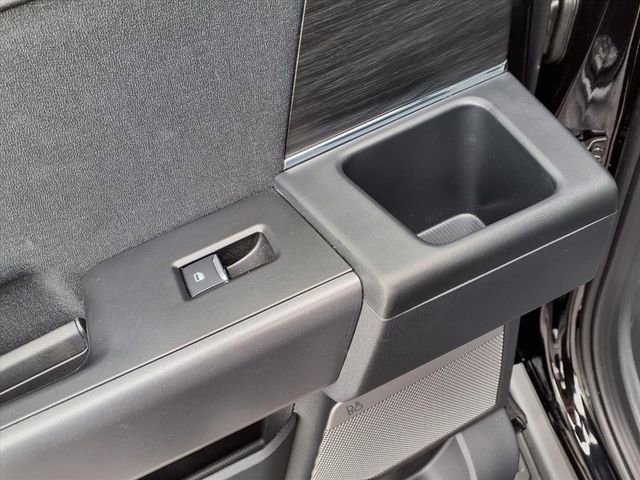 New 2025 Ford F150 Lightning Lariat image 8