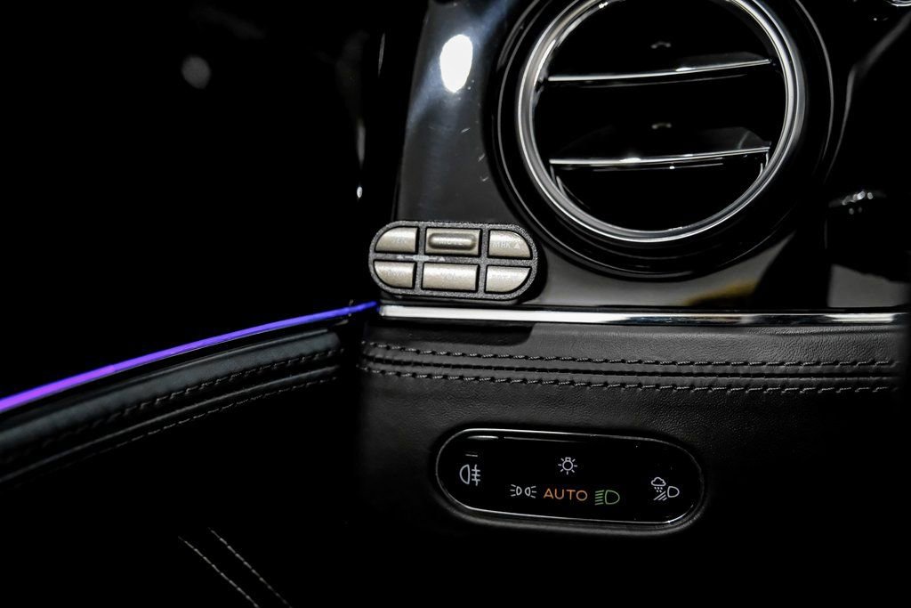 Used 2020 Bentley Continental GT image 28