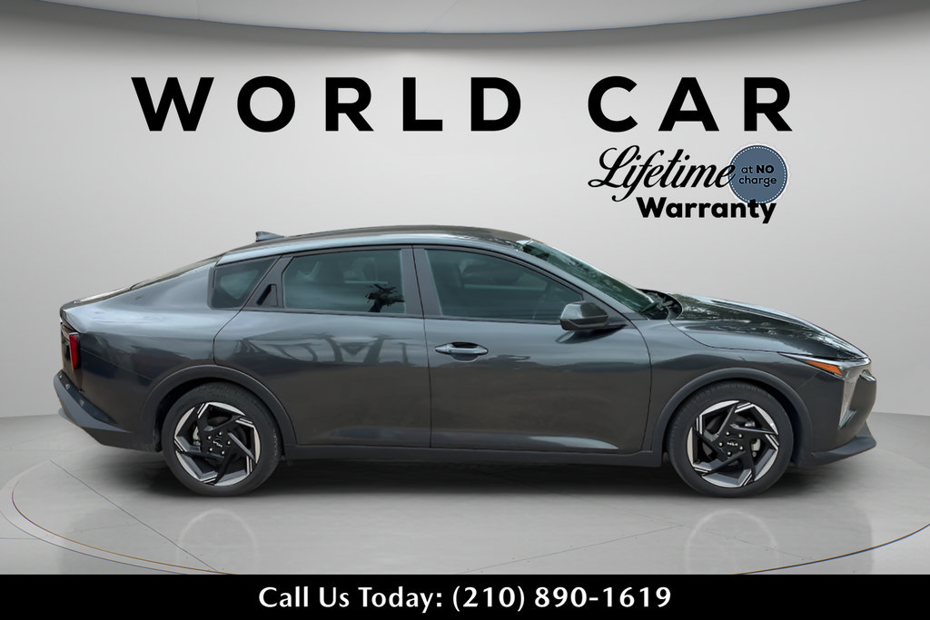 Used 2025 Kia K4 EX FWD image 8