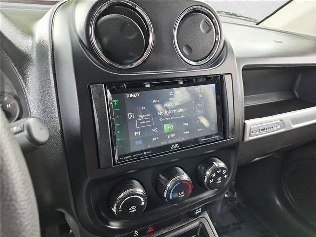 Used 2014 Jeep Compass Sport AWD/4WD image 19