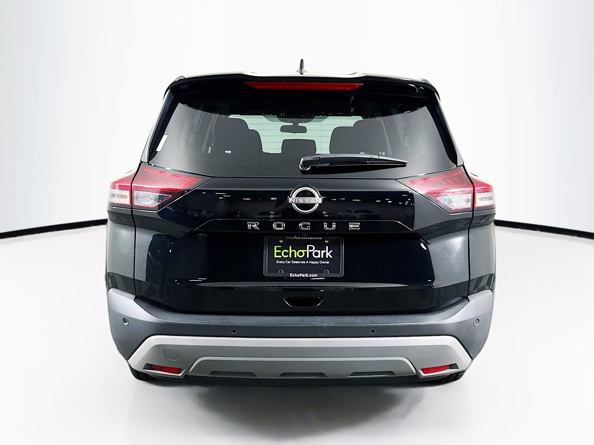 Used 2023 Nissan Rogue S FWD image 7