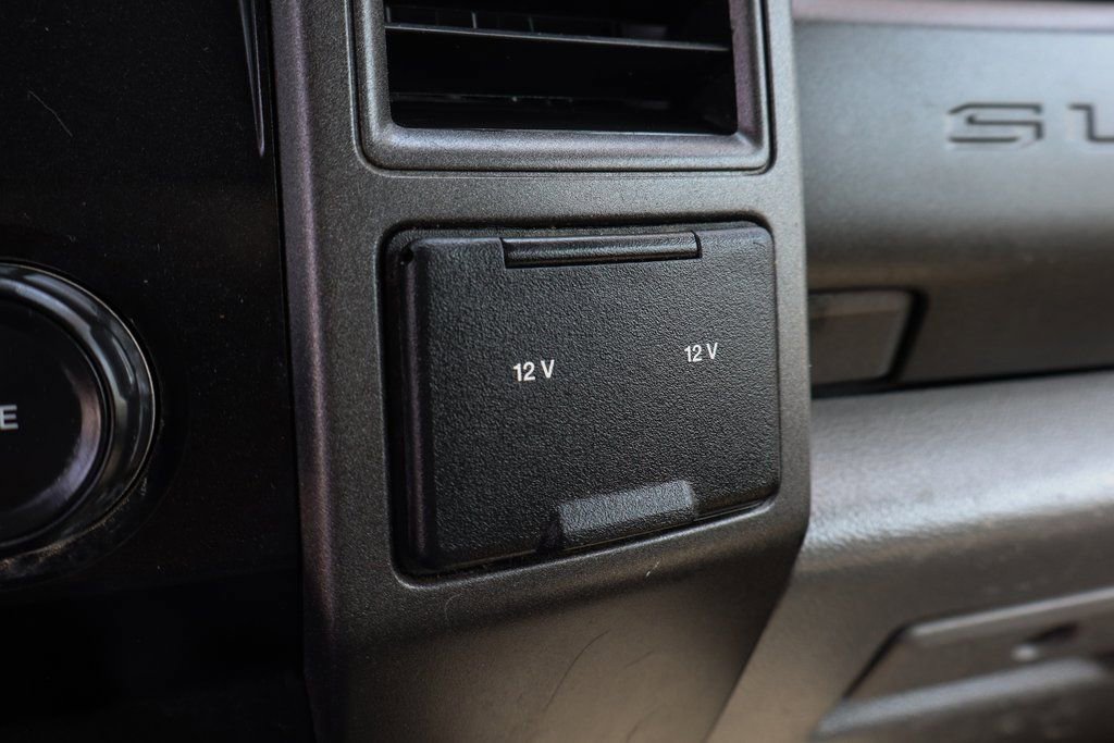 Used 2020 Ford F350 XL w/ Power Equipment Group image 39