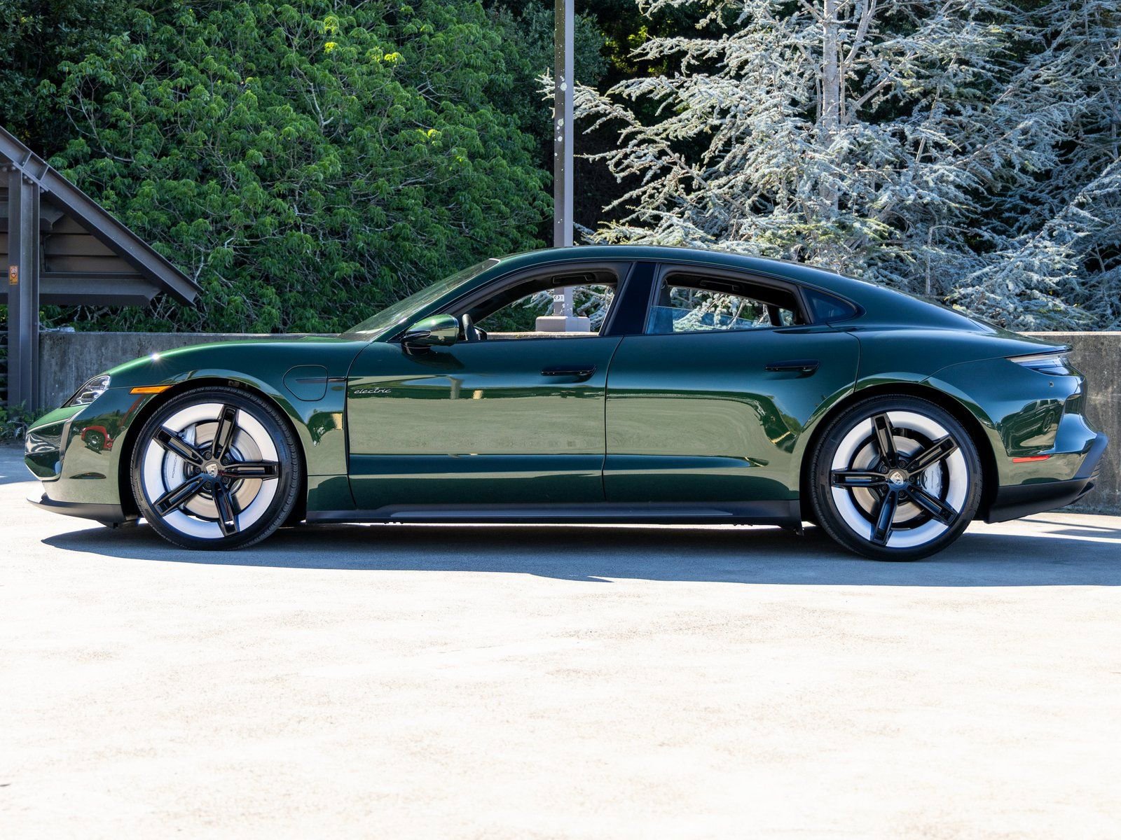 New 2026 Porsche Taycan Turbo AWD/4WD image 2