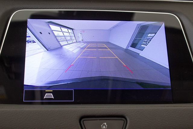 Used 2023 Cadillac XT4 Luxury w/ Cold Weather Package image 30