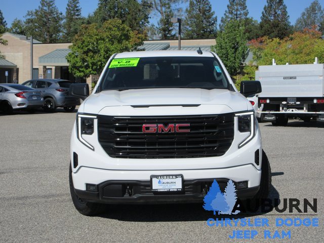 Used 2023 GMC Sierra 1500 Elevation image 23