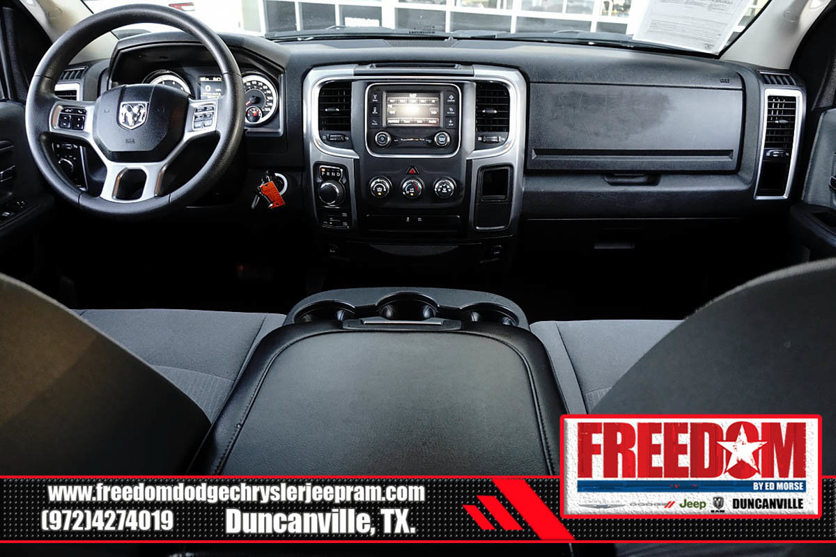 Used 2024 RAM 1500 Classic SLT AWD/4WD image 10