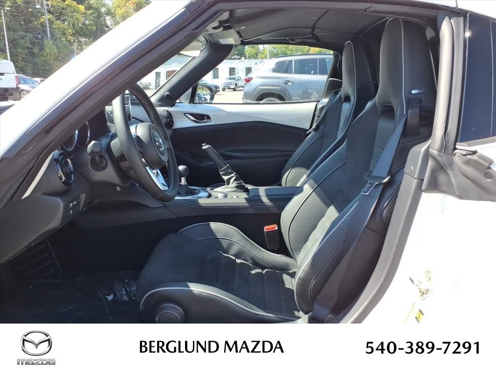 New 2025 MAZDA MX-5 Miata RF Club image 6