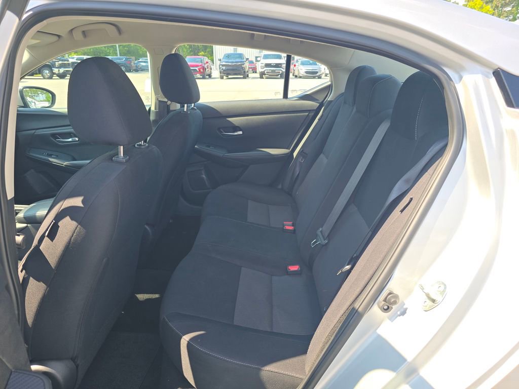 Used 2023 Nissan Sentra SV FWD image 25
