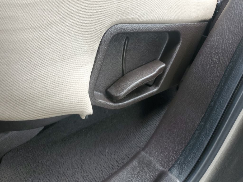 Used 2014 Hyundai Santa Fe Sport w/ Popular Equipment Package 02 FWD image 43