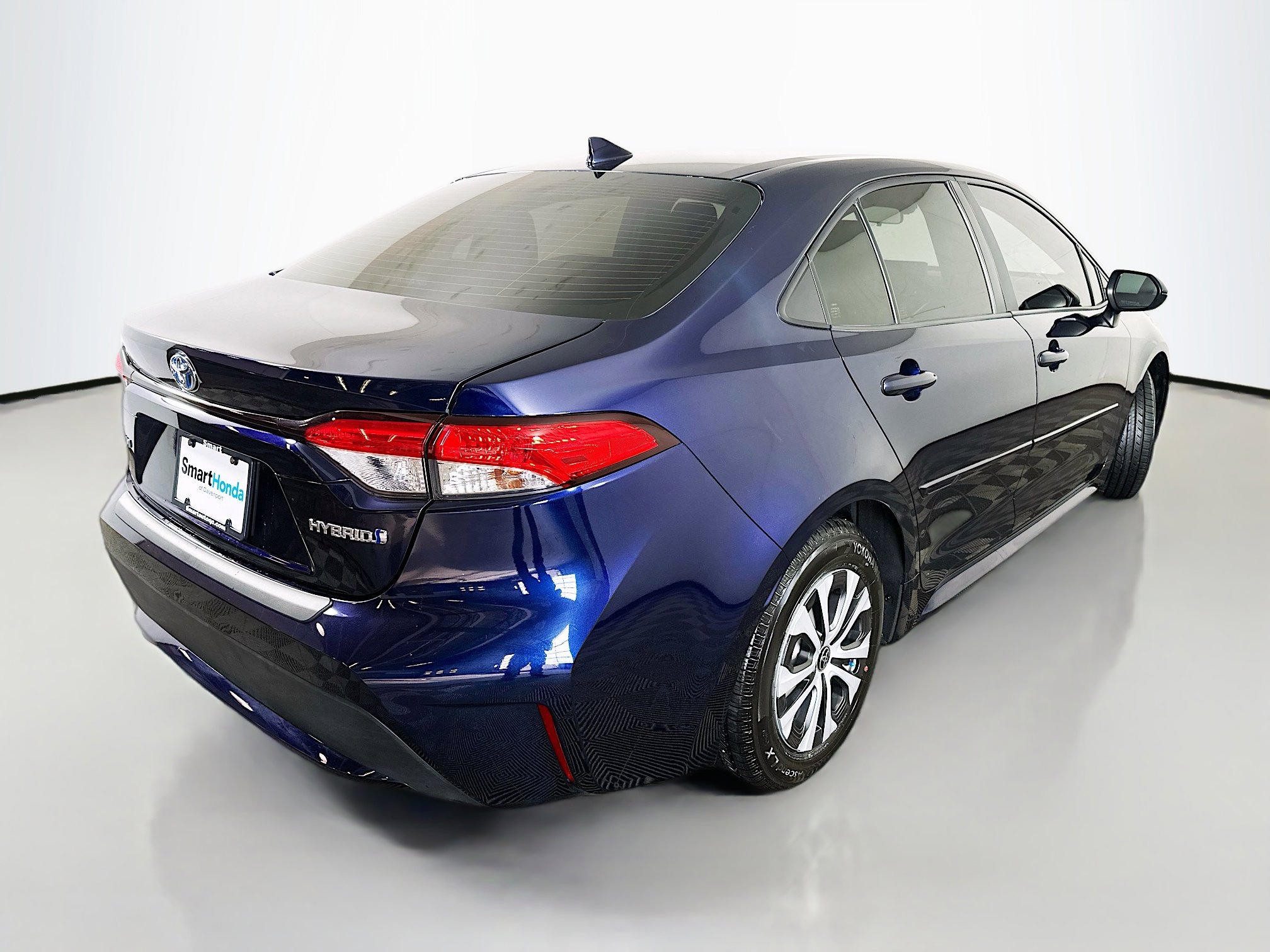 Used 2022 Toyota Corolla LE image 7