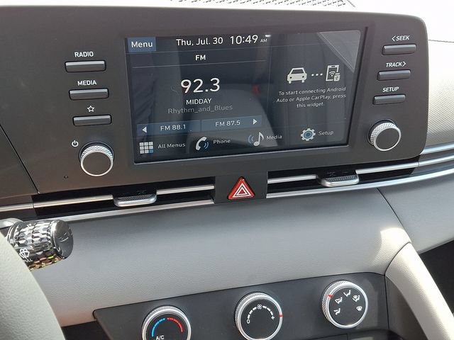 New 2026 Hyundai Elantra SE FWD image 15
