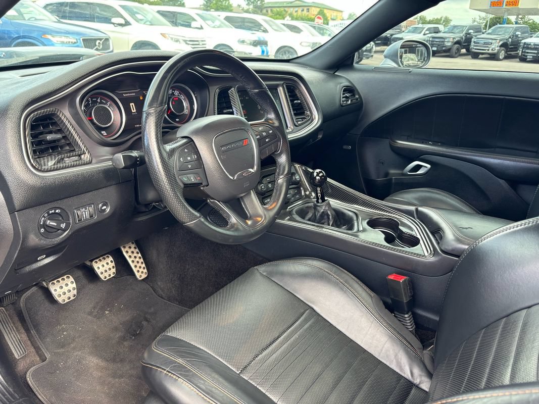 Used 2015 Dodge Challenger R/T Plus RWD image 14