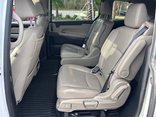 Used 2023 Honda Odyssey Touring image 6