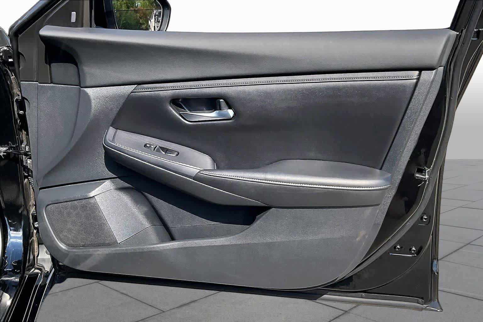 Used 2021 Nissan Sentra SV FWD image 20