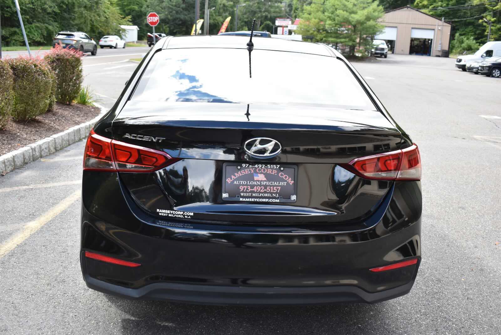 Used 2020 Hyundai Accent SE FWD image 5