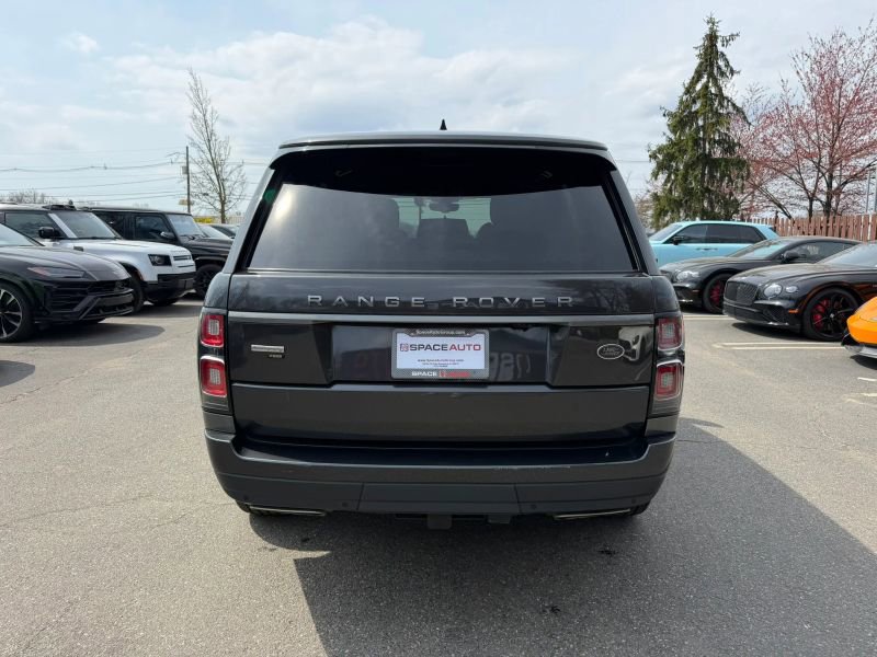 Used 2020 Land Rover Range Rover Autobiography image 5