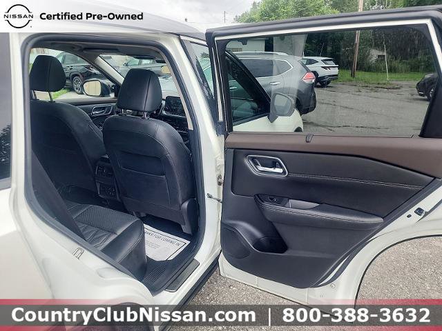 Certified 2022 Nissan Rogue Platinum w/ Head-Up Display Package AWD/4WD image 30