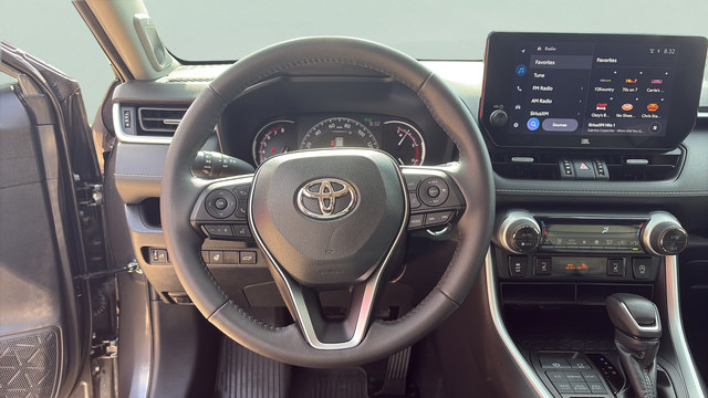 Used 2023 Toyota RAV4 XLE Premium AWD/4WD image 12