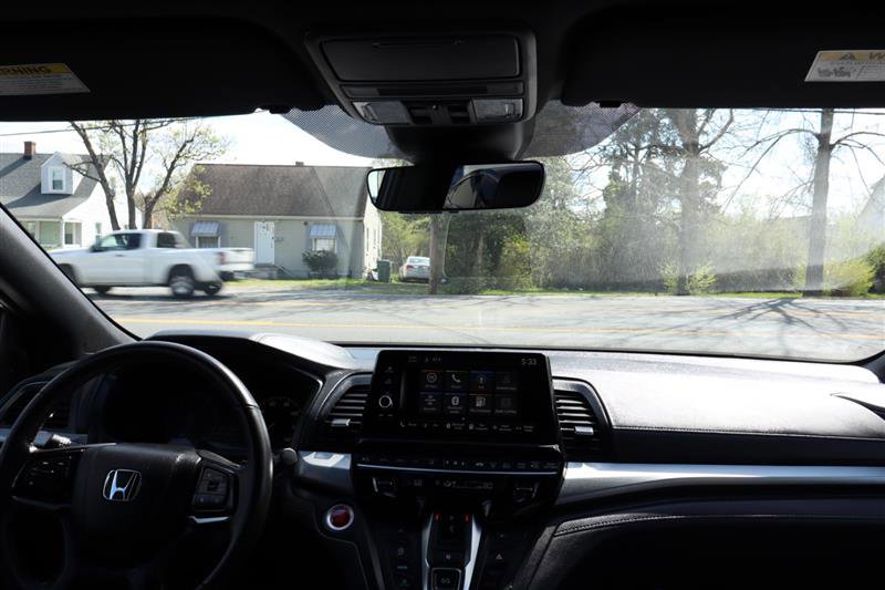 Used 2025 Honda Odyssey Sport-L image 15